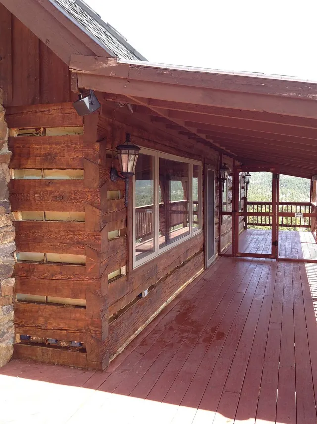 Chinking and caulking and weather sealing
